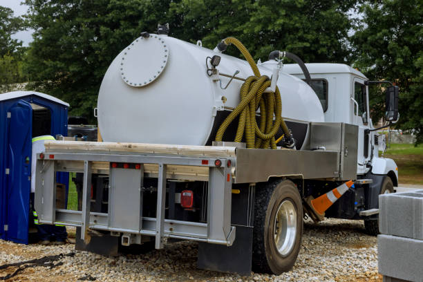 Best Portable restroom trailer rental  in Scottsburg, IN